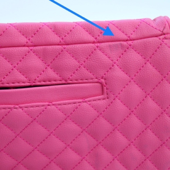 Betsy Johnson dots enough shoulder bag - Picture 9 of 10